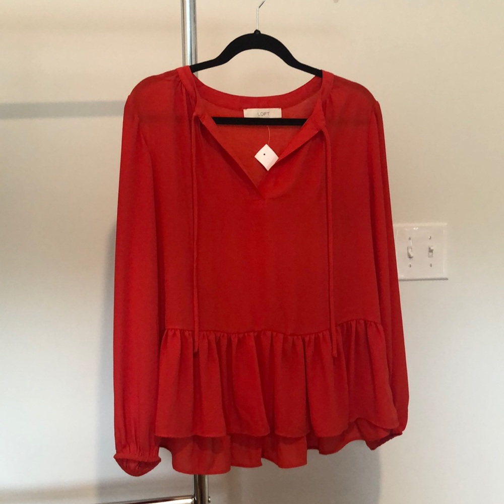 NWT Blouse with Ruffle Bottom, size S